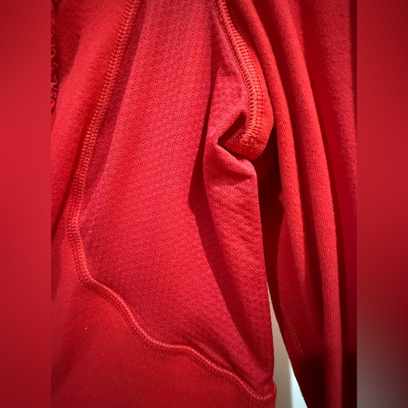 Lululemon Run Your Heart Out Pullover Size 6 Color Currant - Picture 8 of 13